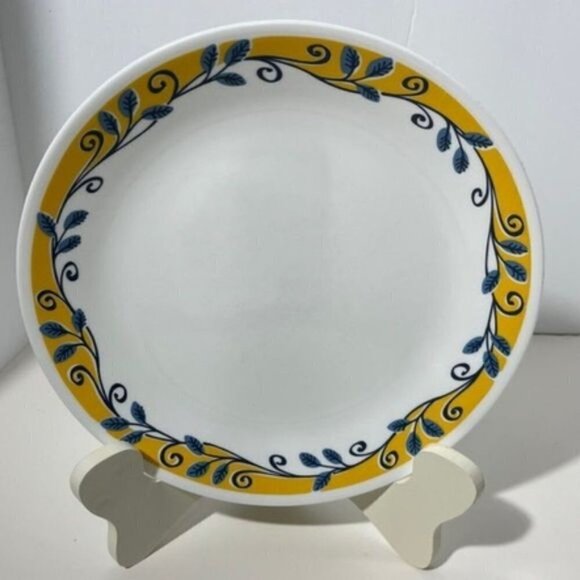 Corelle CASA FLORA 10 1/4" Dinner Plates Set of 4 - Picture 1 of 5